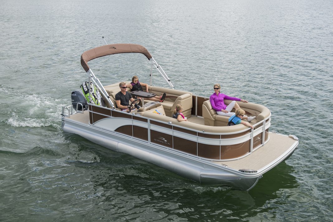 Bennington 22 SLX | PowerBoating.com