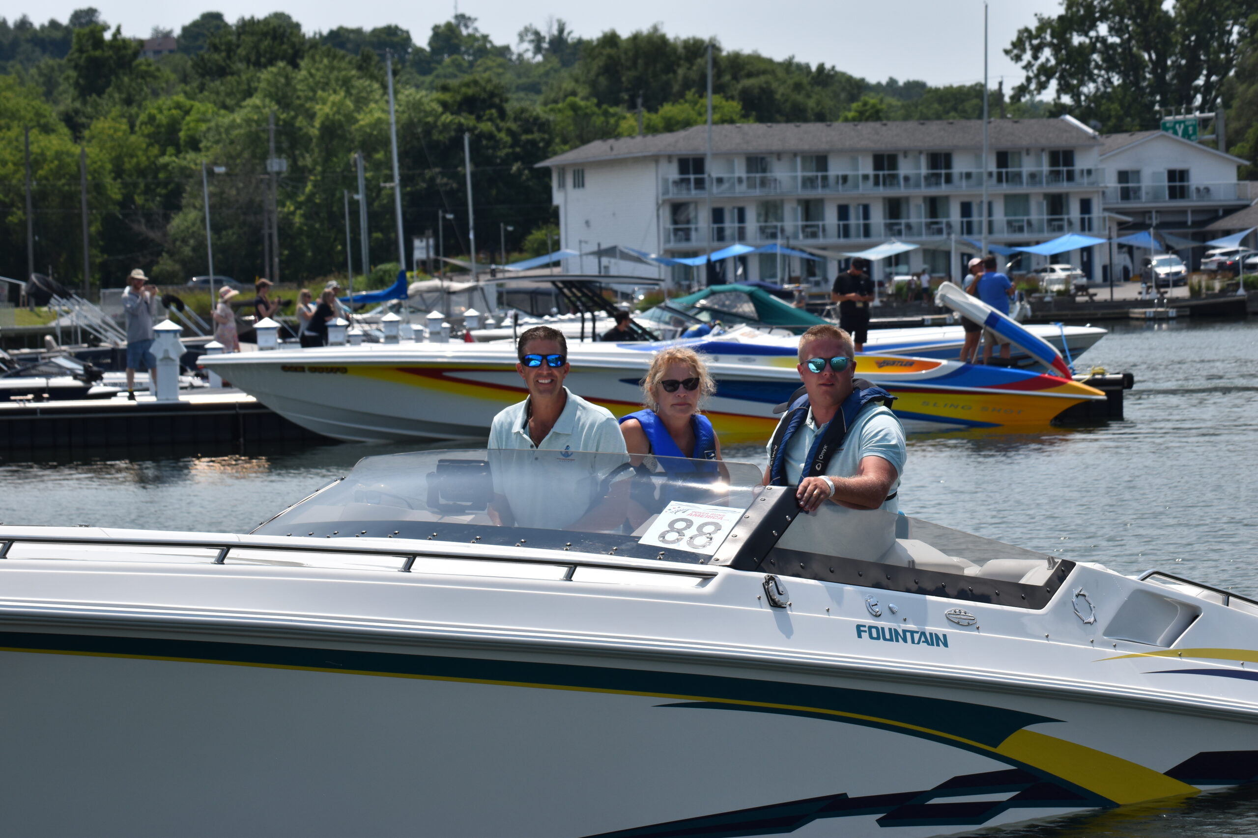 Jason Paris, the winner of the Performance Class in his 32' Fountain.