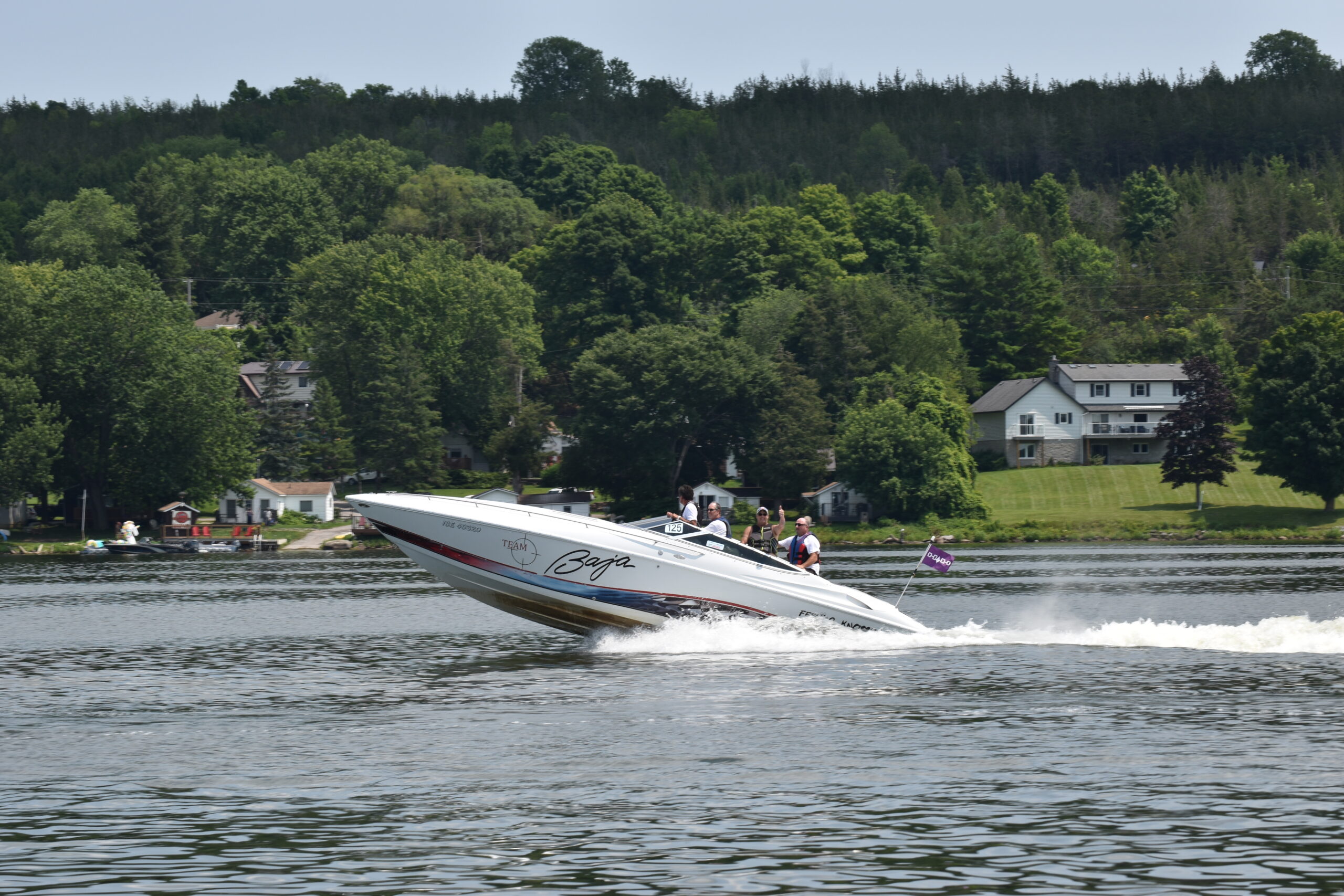 Kevin Maracle's 29' Baja called "Feeling Notty".